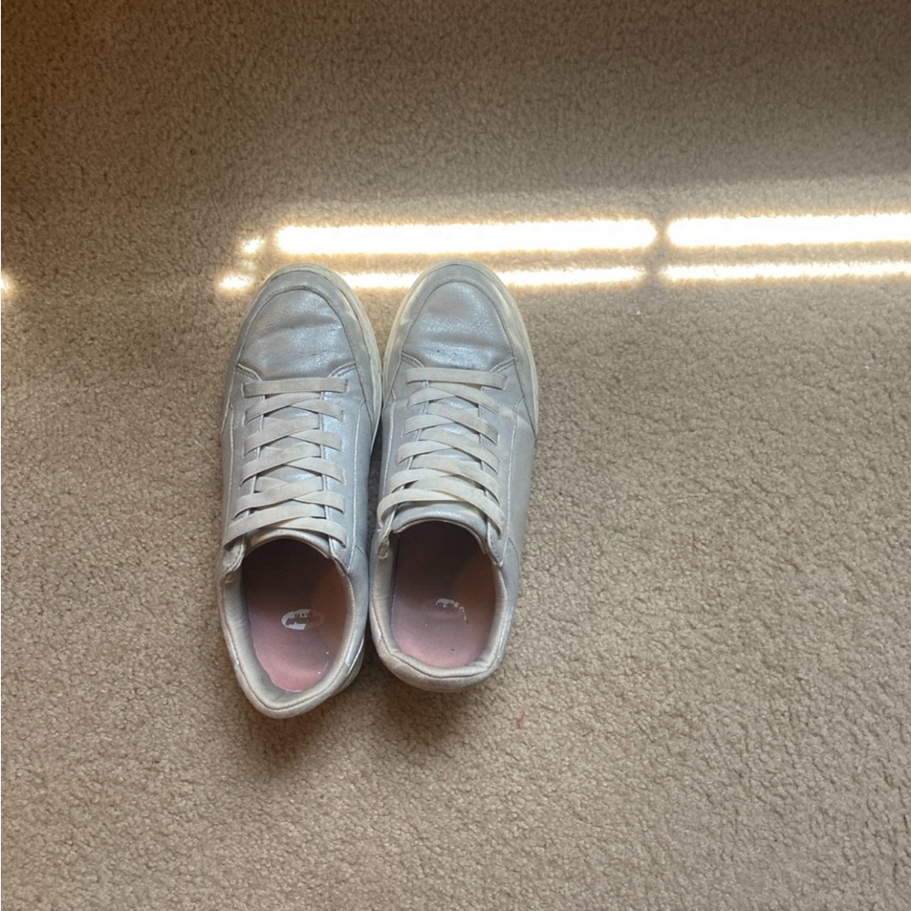 Dr Scholl’s sneakers